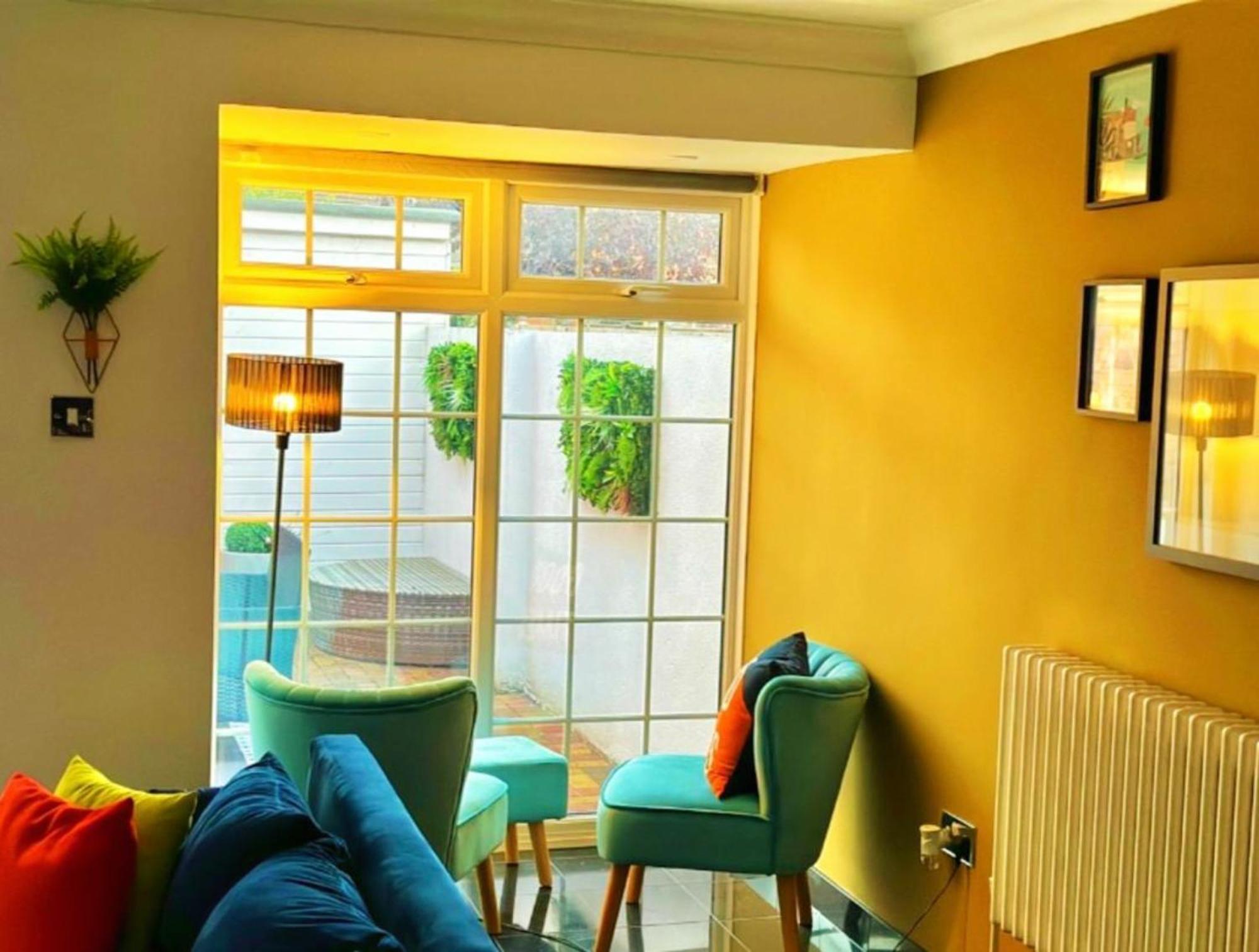 Charming 3-Bedroom House With Garden In Portsmouth, Close Parking, Train Station & Gunwharf Dış mekan fotoğraf